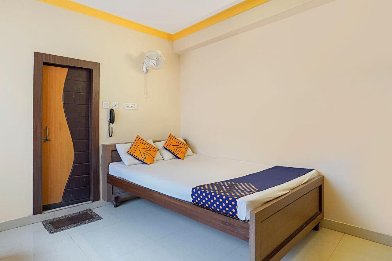 Hotel O Trisha Guest House Dum Dum Exteriér fotografie