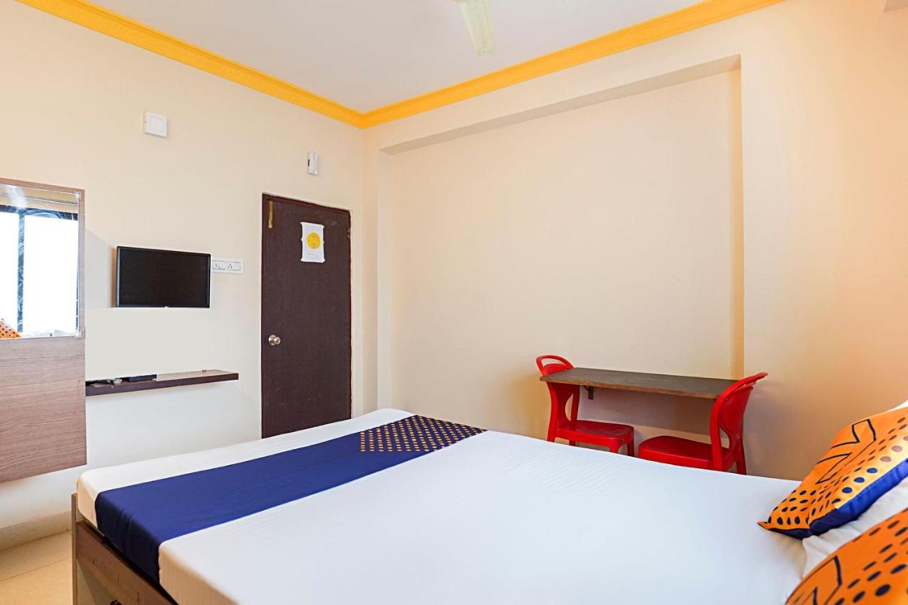Hotel O Trisha Guest House Dum Dum Exteriér fotografie